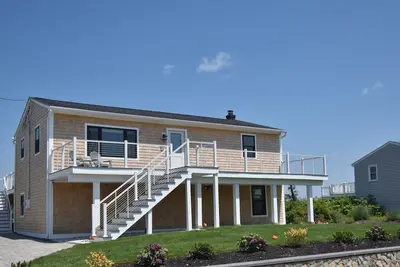 Image de Atlantic Ave Vacation Home | Beach Access Provided | Complete Renovation