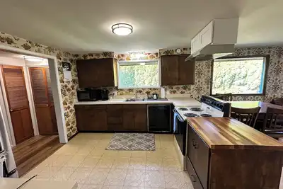 Image de Spacious 5-bedroom house in charming Lynden with theater room and Wi-Fi