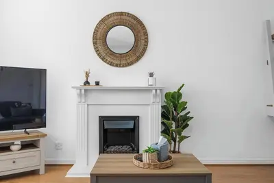 Stylish 3br House • Free Parking