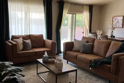 Image de Welcome To Our Cozy Home! Fully Equipped 3br/2ba