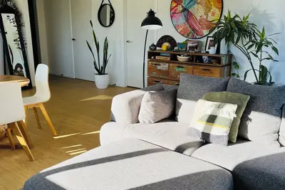 Image de Sunny 3 bedroom house on Jones Avenue