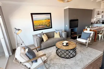 Image de Stunning 2x Bedrooms Penthouse with Sea Views