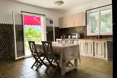 Image de Furiani Appartement avec Piscine dans Villa