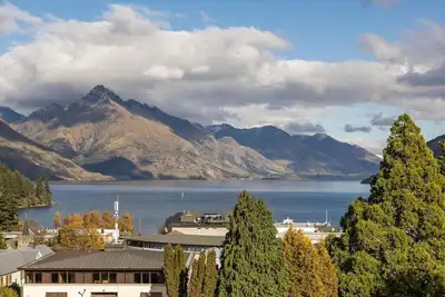 Image de Ballarat Gem - Stunning Views-Town Center-Parking