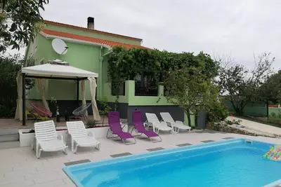 Image de Appartement de deux chambres avec la terrasse Pula (A-24352-a)