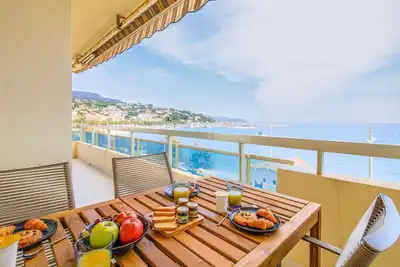 Image de Studio cabine avec vue mer - Parking inclus