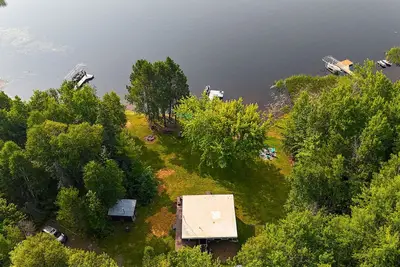 Image de Driftwood Dreams Escape | Island Lake Cabin