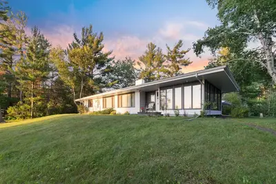 Image de Sunset Bay Lake Home w/ Sauna & 32ft Dock