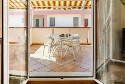 Image de GuestHost - Relaxing Stay in Alghero with Terrace