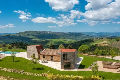 Image de Vacation home for 6 guests with 250m² in Volterra Pisa (271985)