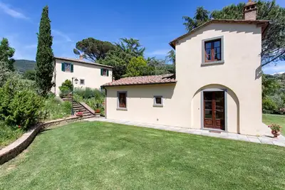 Image de Vacation home for 14 guests with 300m² in Cortona (273281)