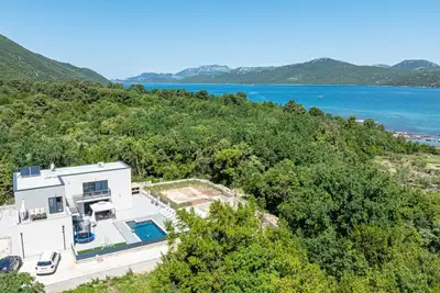 Image de Villa Angela by Villas Guide