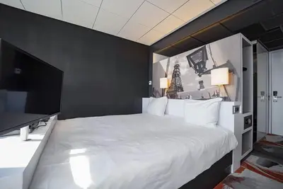 Image de Historic Leiden Room with Indoor Swimming Pool Near Cultural Sites