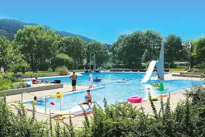 Image de Mobil-home | Comfort | 3 Ch. | 6 pers. | Terrasse surélevée | A/C