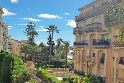 Image de Victoria Garden 1ch, parking privé, à quelques pas de la plage et ctre ville