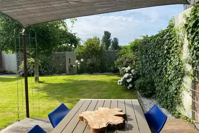 Image de Old customs house 37