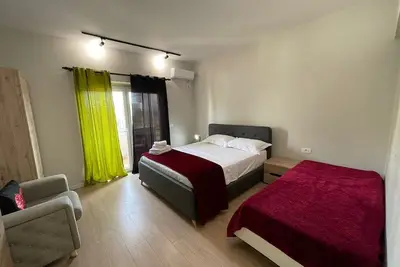 Image de The Tirana Spot, Modern 1br by Main Square
