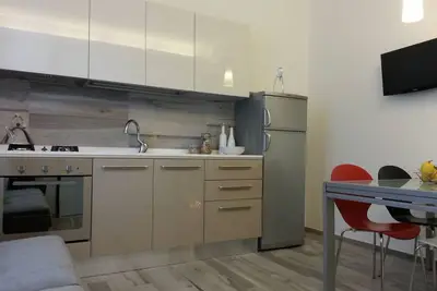 Image de Independent apartment in Villino in the center 50 meters from the sea