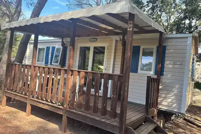 Image de Mobilhomme dans un camping 4 étoiles à Frejus