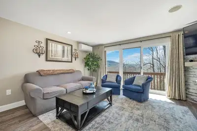 Image de Clean and comphy condo 15 minutes from Attitash Ski area!