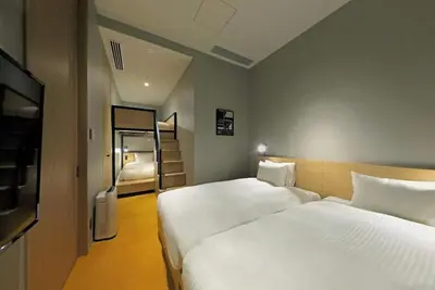 Image de Quiet Stacked Bed Room at Affordable Hotel WiFi Ac Gym laundromat Shinjuku
