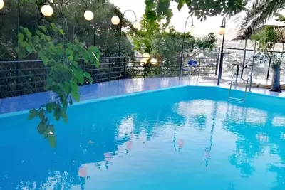 Image de Villa \"Liberty\" with inside and outside pool