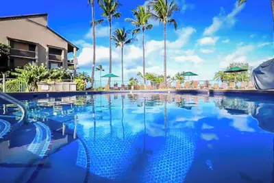 Image de Steps from Beach! - Luana Kai C210