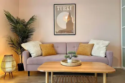 Image de Serene & Stylish 5★ Getaway in Central Turku – King Bed, Cozy  & Prime Location