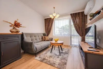 Prestige Central Apartment 4