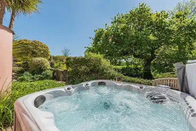 Image de 5 Bed in Westward Ho (oc-c32060)