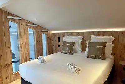 Image de Suite Duplex Terrasse Jacuzzi - Les Vagues Hôtel & Spa