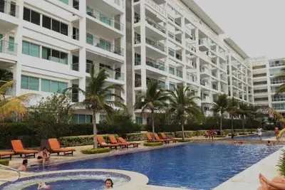 Image de Spectacular Apartment With Ocean View And Direct Access To The Beach. Morros 3