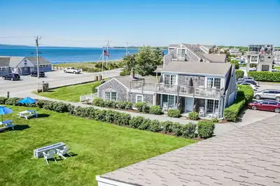 Image de 1br w/ Fireplace & Beach Access | Pool + Hot Tub