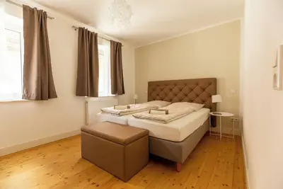 Image de Quiet vacation apartment in the Mainviertelhof at the \"Old Main Bridge\"