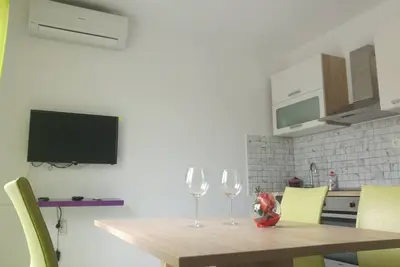 Image de Cozy Island Apartment Lavanda on Krk - Two Bedroom Apartment with Terrace