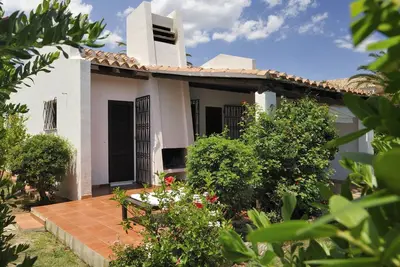 Image de Villa 'Salvi' avec Terrasse Privée, Wi-Fi et Climatisation