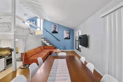 Image de Cozy home one mile from Zilker Park - Side B