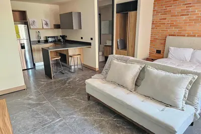 Image de Private Loft Walking Distance from Cas | Duna S.