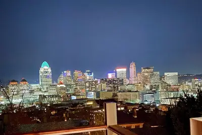 Image de Stunning Views. Prime Location. Historic Charm.