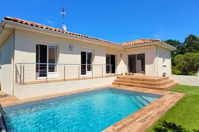 Image de Jolie maison avec piscine