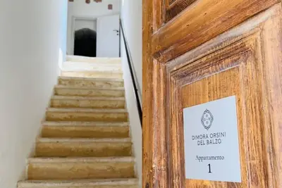 Image de Orsini del Balzo Mansion