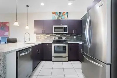 Image de Lakefront Serenity: Kid-Friendly 2br Townhome