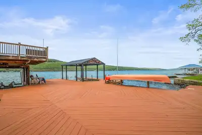 Image de Keuka Lake | Lakefront | Dock