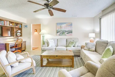 Image de Walk to Golf Course: Sun City West Retreat