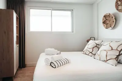 Image de 2br Condo Pool View| One Mambo Beach 30 by Bocobay