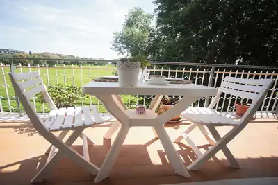 Image de Michelangelo House, Central, sleeps 7, Metro A, on the Caffarella Park