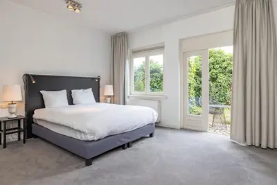 Image de Comfortable Stay! Free Parking, Onsite Dining! Close to Stuw Belfeld!