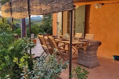 Image de Mas du Valnalou *Piscine et Vue panoramique