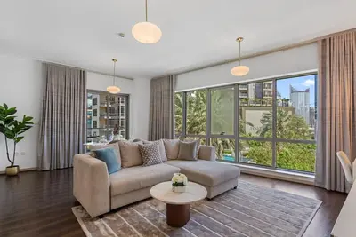 Image de Exceptional 1-bedroom with pool view in Downtown