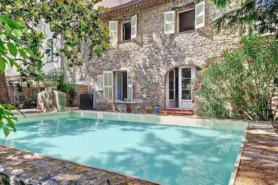 Image de Charmante Villa à Montauroux, Piscine Privée, 8 Pers. , Golf